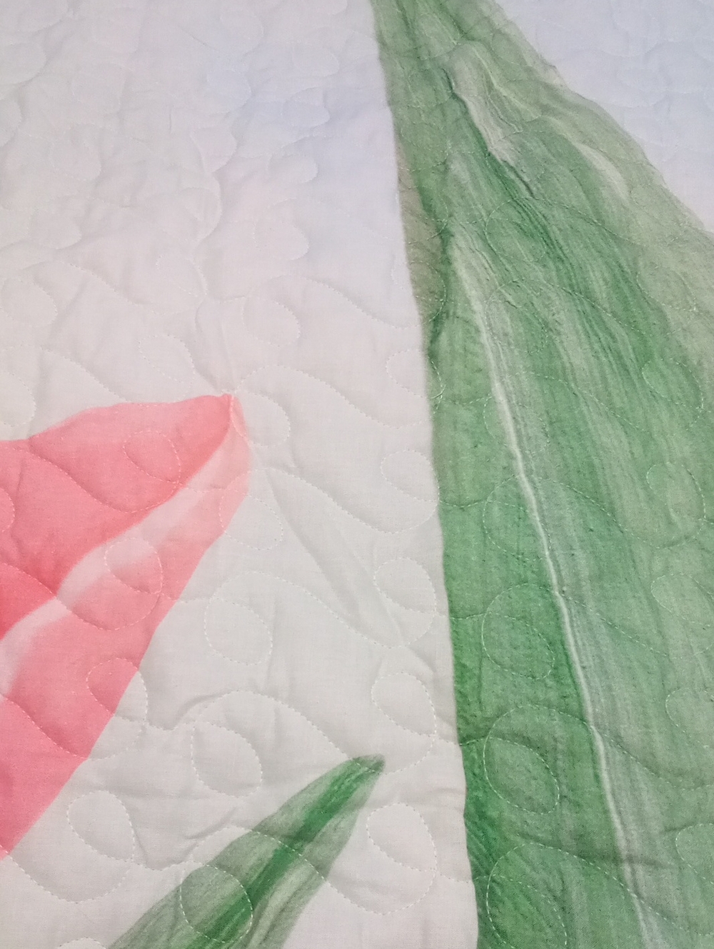 Floral Tulip Bedspread King Blue, Pink and Green Lightweight Quilted New - Picture 4 of 4